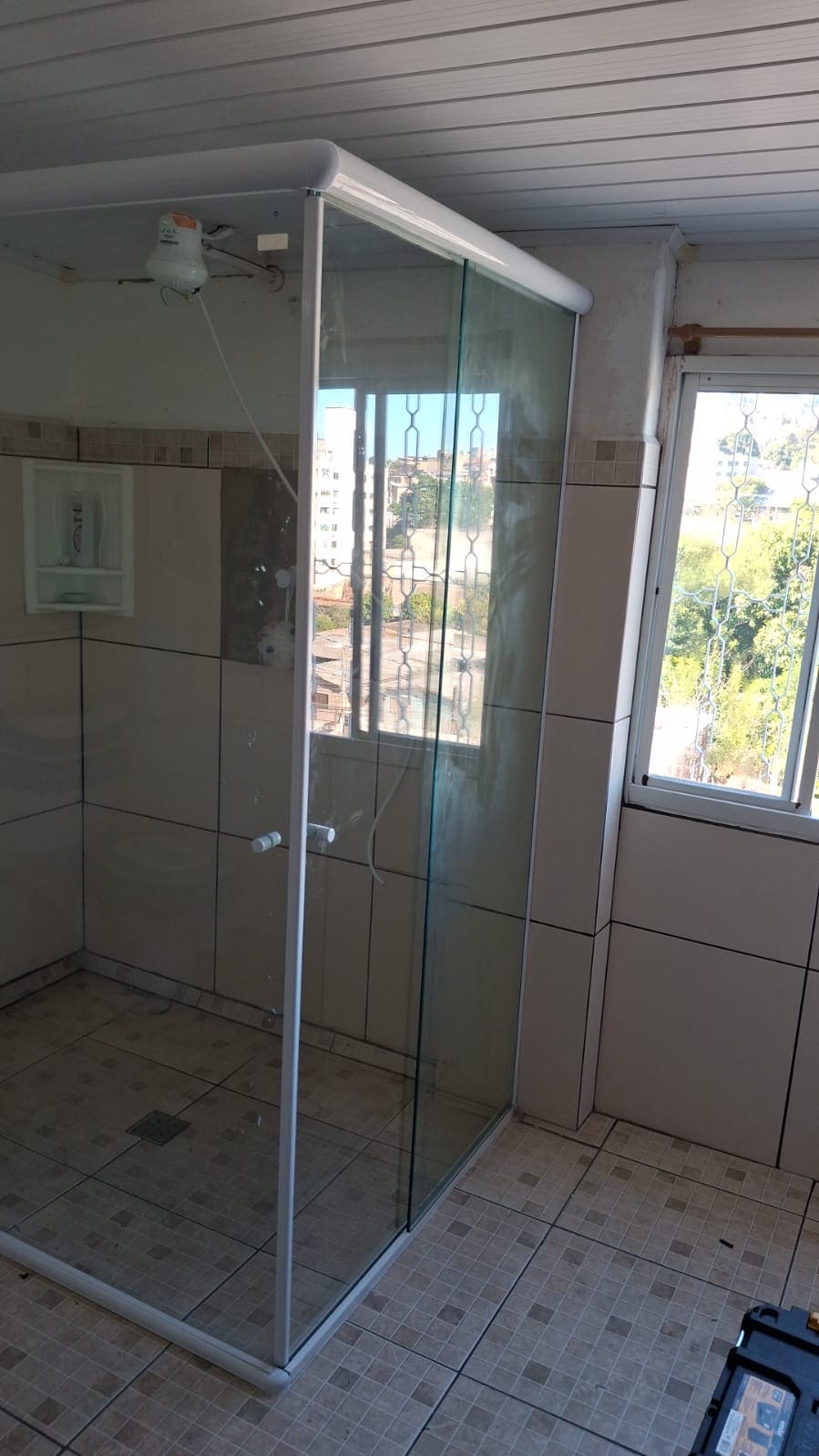 Box perfil branco